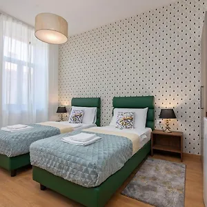 4* Гостевой дом Aurora